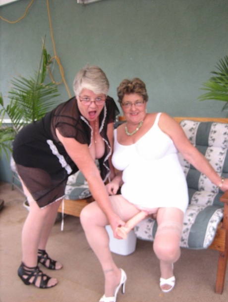 granny foot hypnosis naked gallery