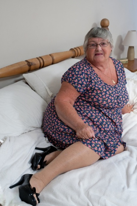 old granny femdom sexy xxx pictures