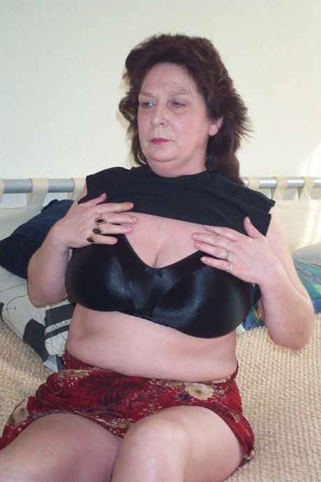 skinny granny sybian beautiful nude image