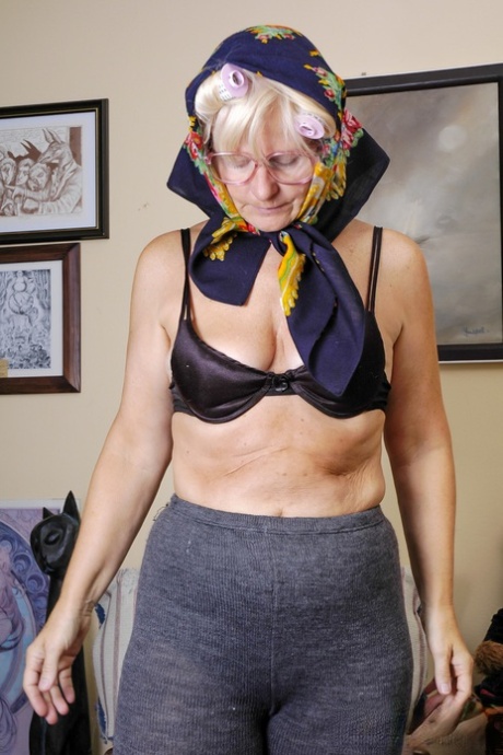 livecam granny hd pic