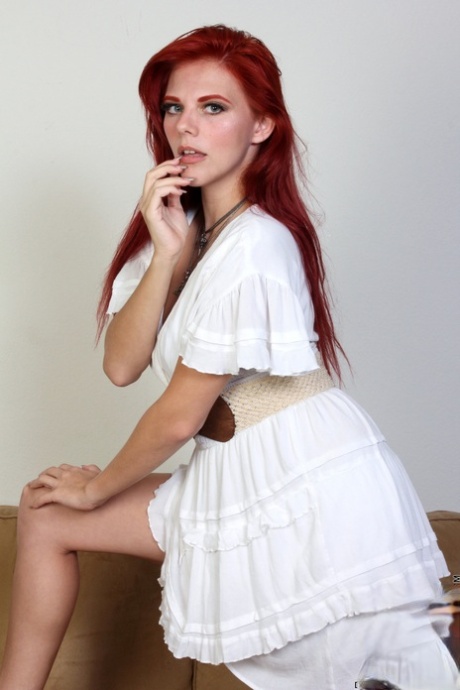 Zara Ryan star adult photos